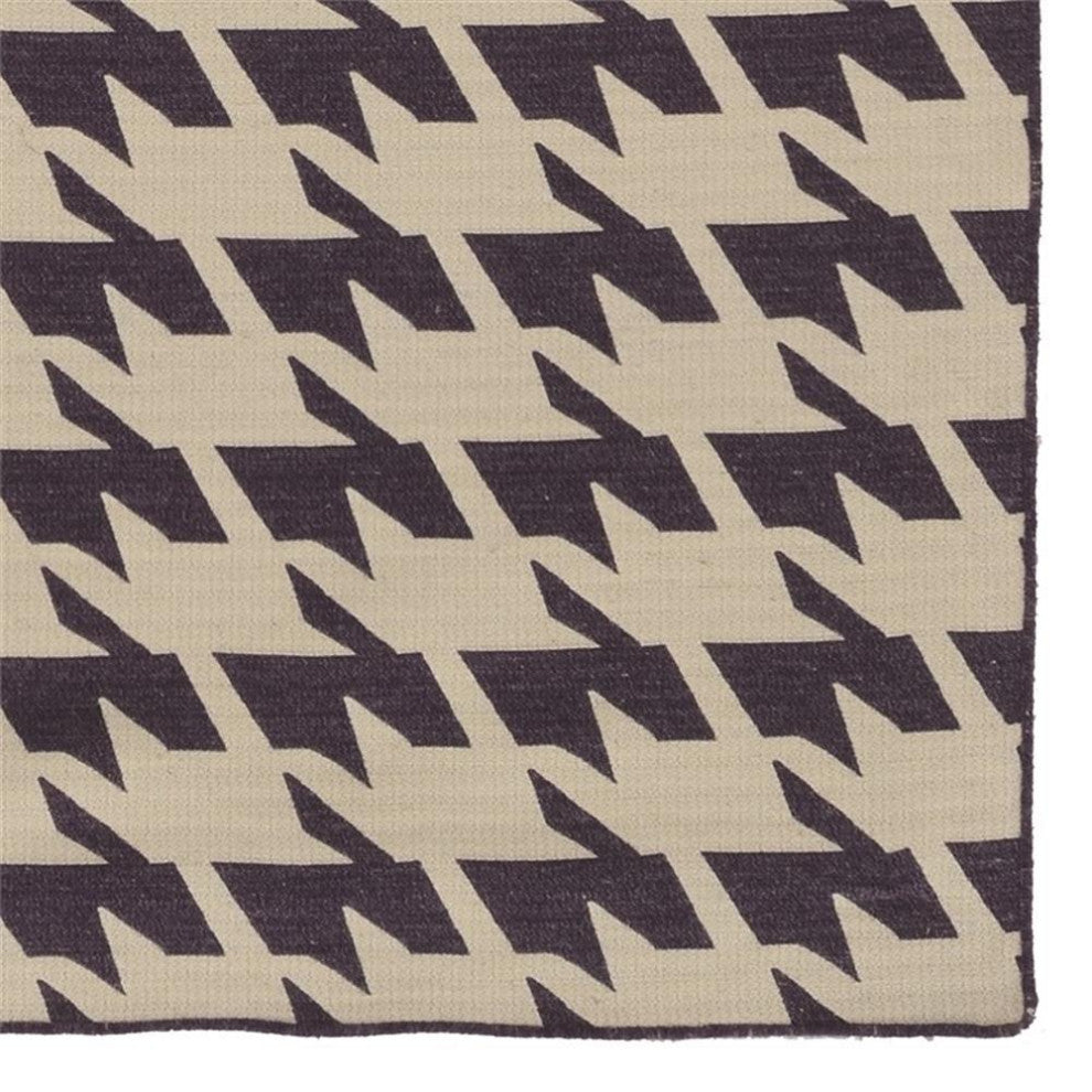 Linon Salonika Houndstooth Reversible Woven Wool 5'x8' Rug in Purple