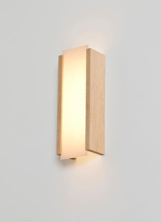 Capio 17 LED Wall Sconce, Maple