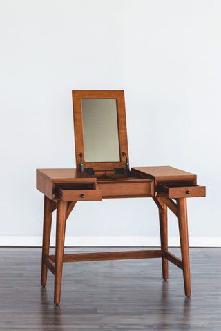 Flynn Bedroom Vanity, Acorn