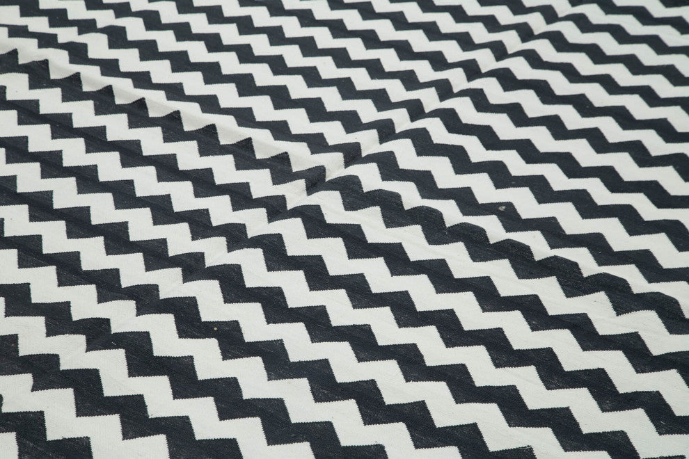 Rug N Carpet - Handmade Wool 8' 11'' x 11' 8'' Modern Design Dhurrie Kilim Rug