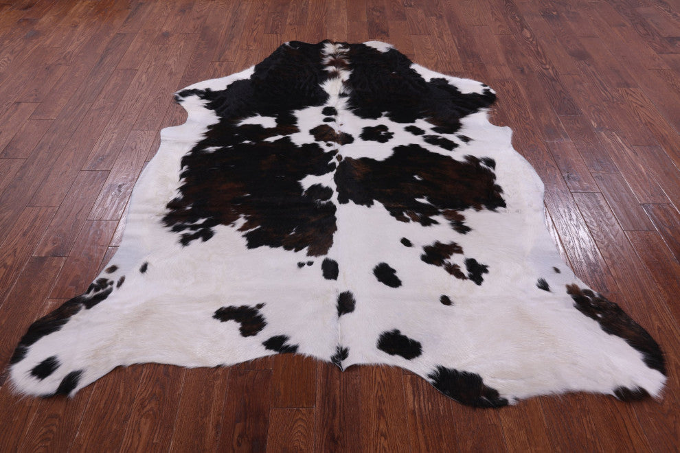 7' 0" X 6' 5" Natural Cowhide Rug C2331