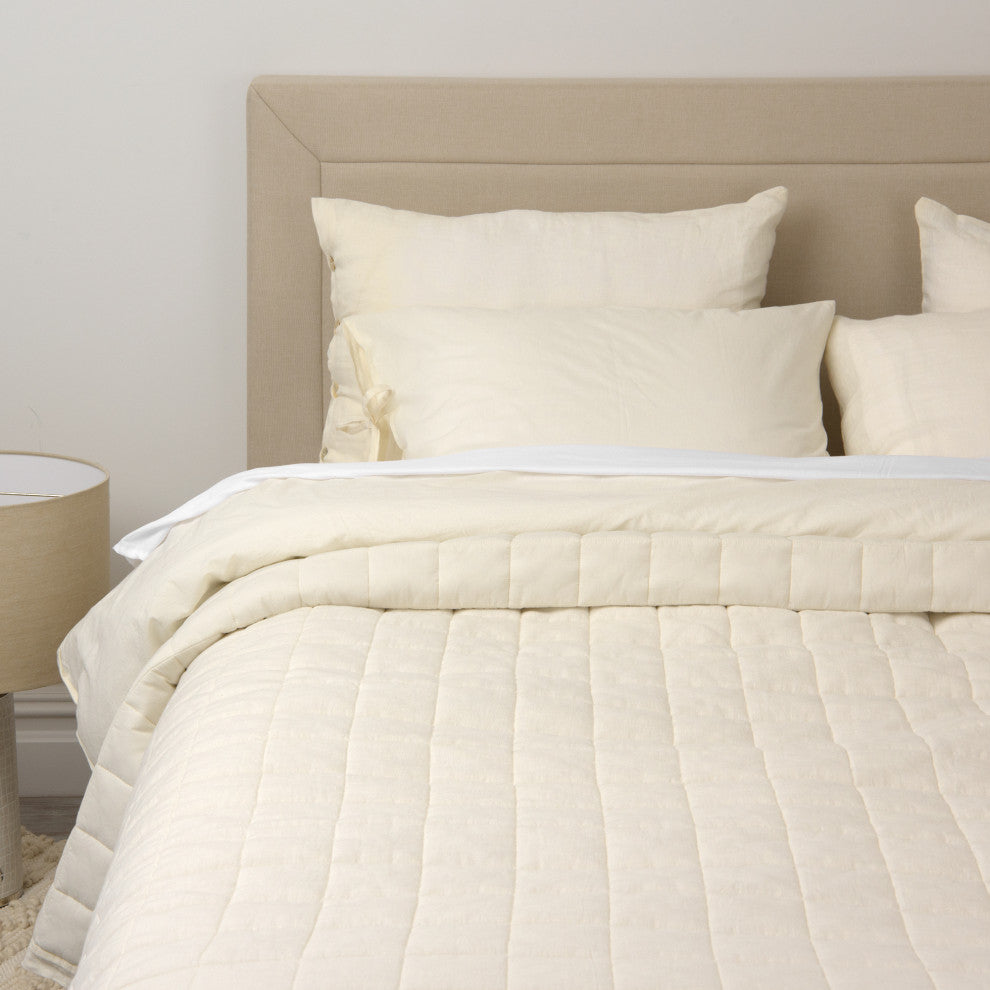 Linen and Cotton Diamond Quilt, White, King