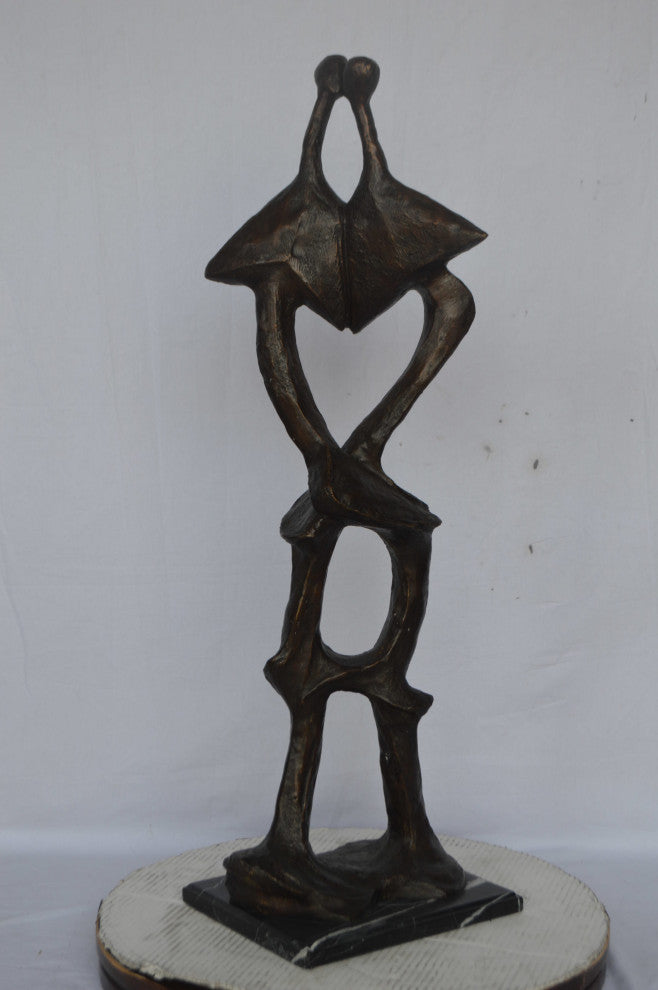 Modern art abstract, a couple kissing bronze statue - Size: 13"L x 11"W x 40"H