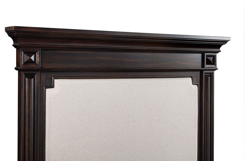 Stamford Queen Upholstered Bed