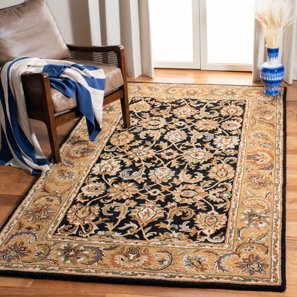 Safavieh Classic Cl758B Black, Gold Area Rug, 4'0" X 6'0"