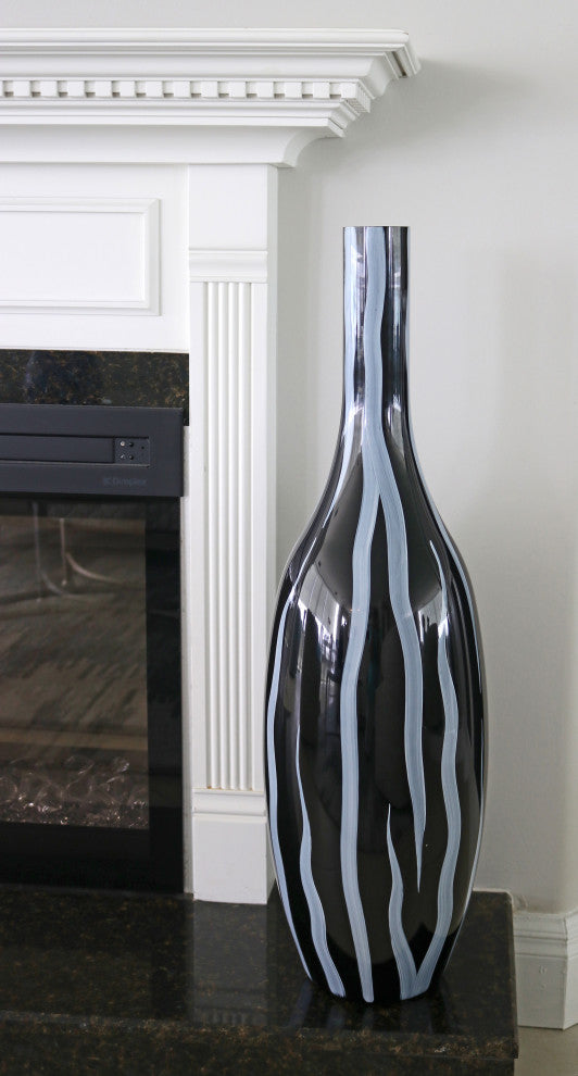 Zebra Vase, White Black
