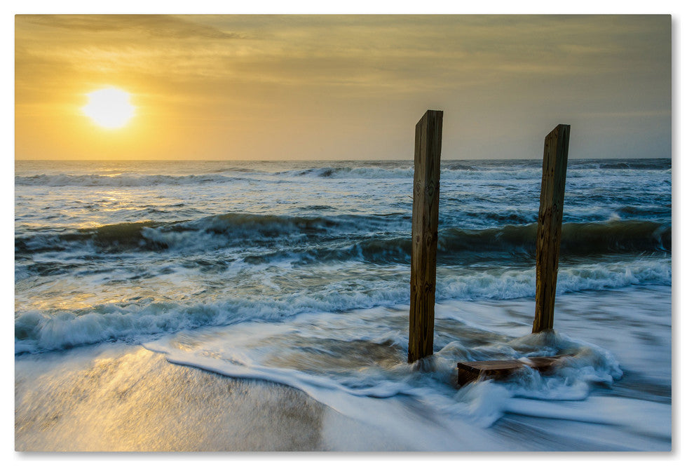 PIPA Fine Art 'Kissed by the Sea' Canvas Art, 24x16