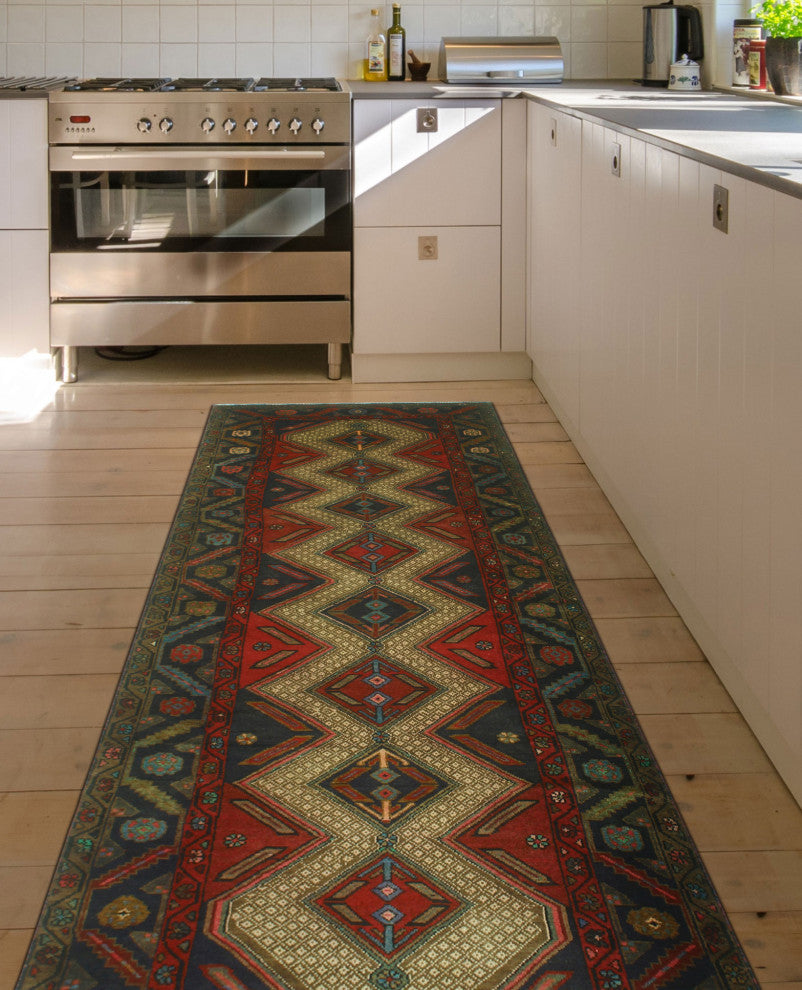 Fine Vintage Distressed Kamil Navy/Red Runner, 3'4x9'7
