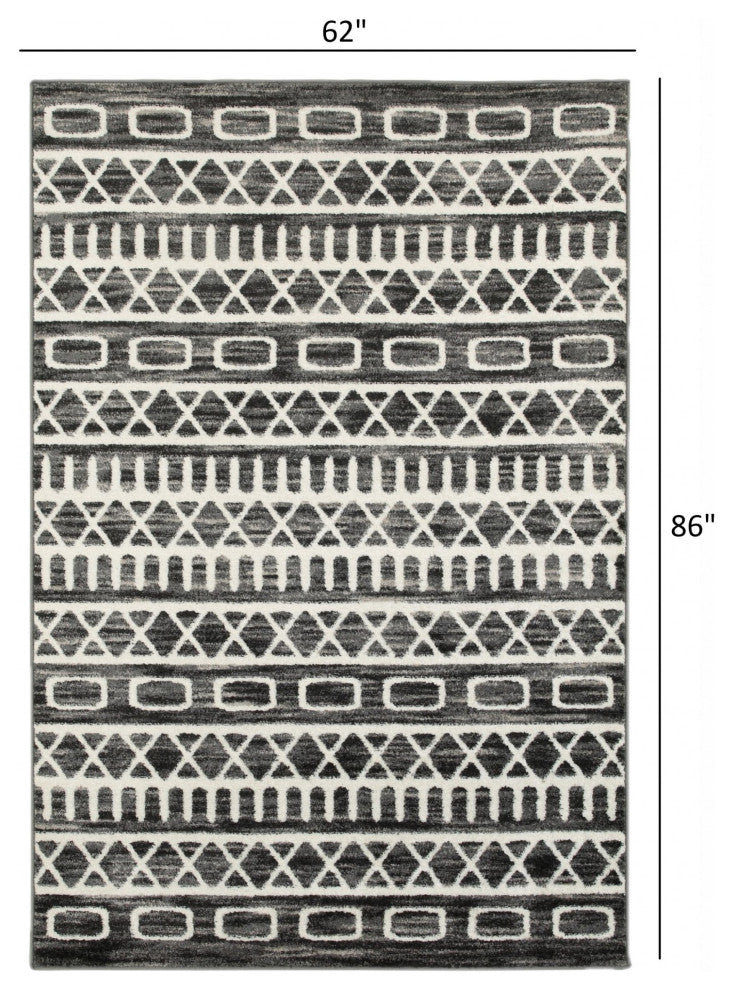 5" x 7" Black and White Geometric Area Rug