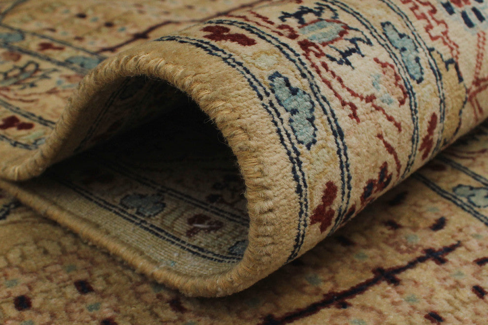 Vegetable Dyed Versailles Kahsan Beige Rug, 8'11x11'8