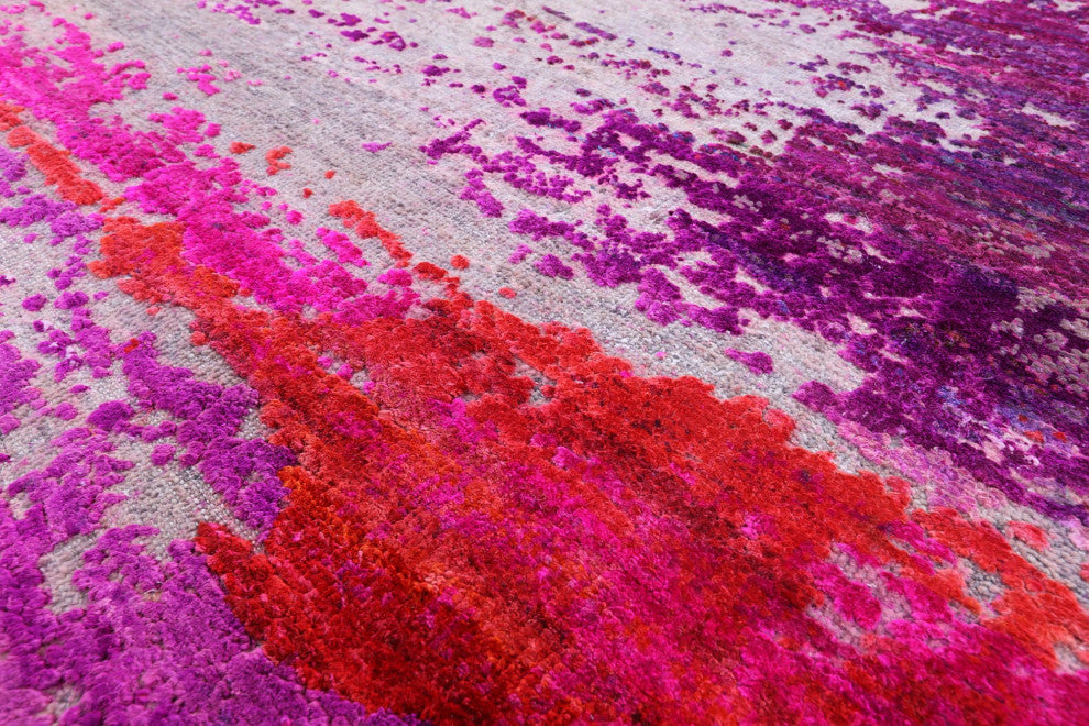 7' 11" X 10' 0" Abstract Wool and Silk Handmade Rug Q9042