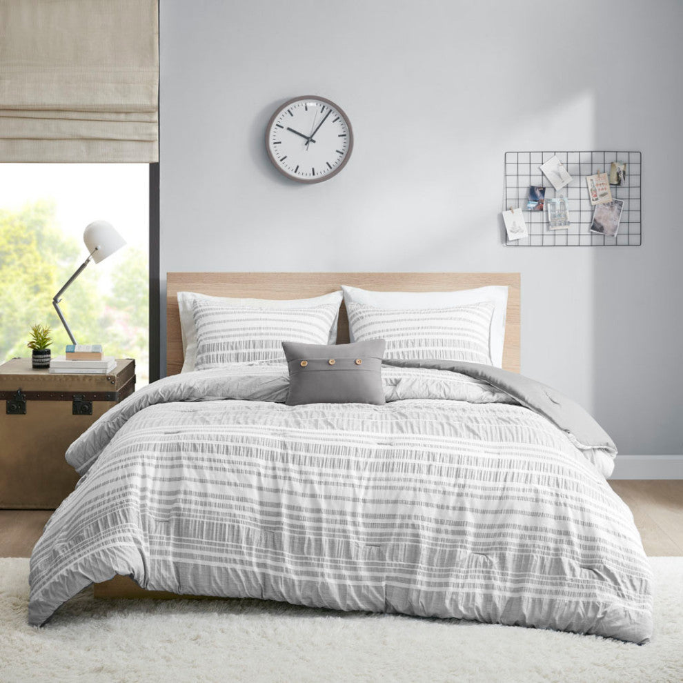 Intelligent Design Lumi Striped Comforter Set, Grey