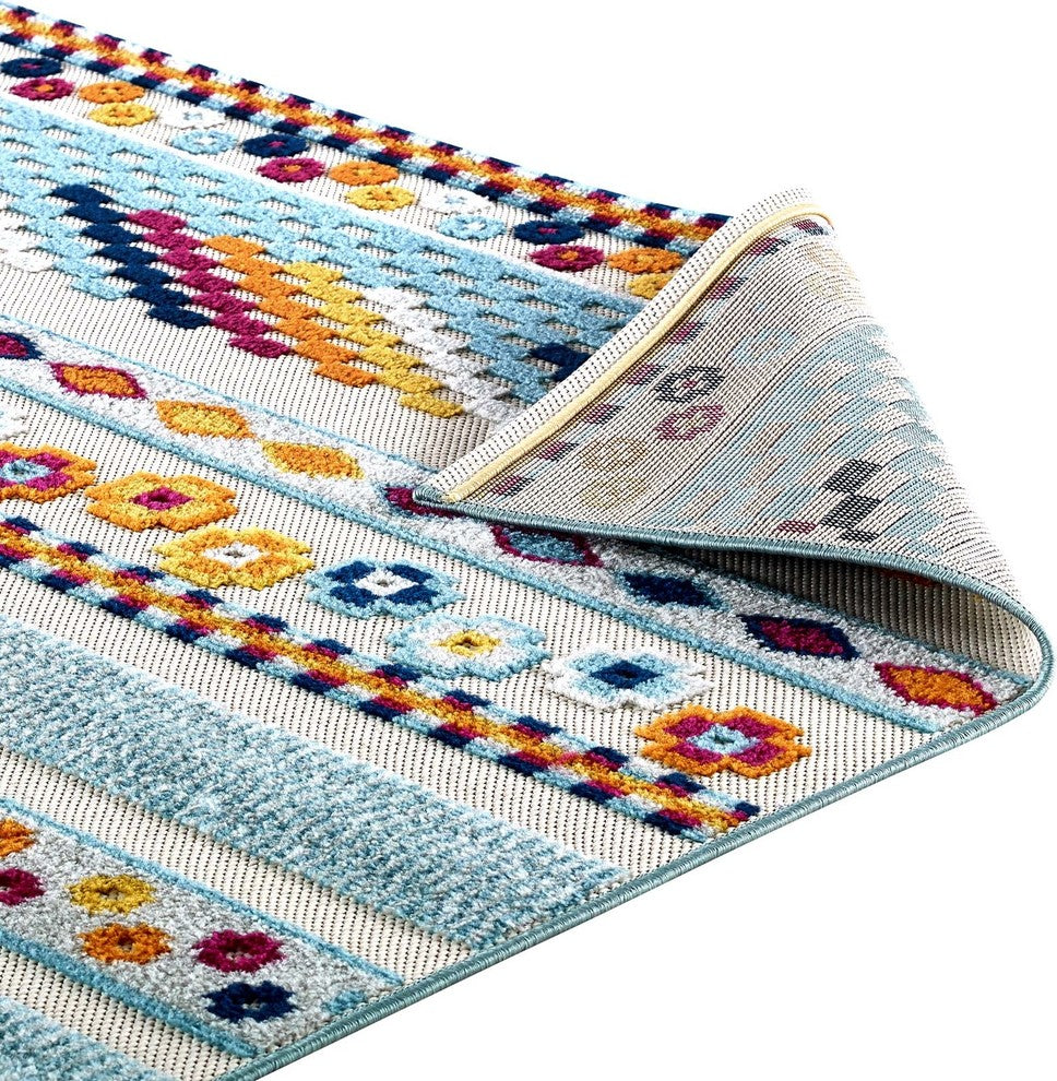 Vintage Abstract Geometric Lattice 5x8 Indoor and Outdoor Area Rug