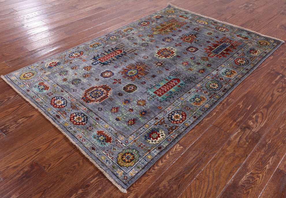 Persian Hand-Knotted Rug 4' 1" X 6' 1" - Q12353