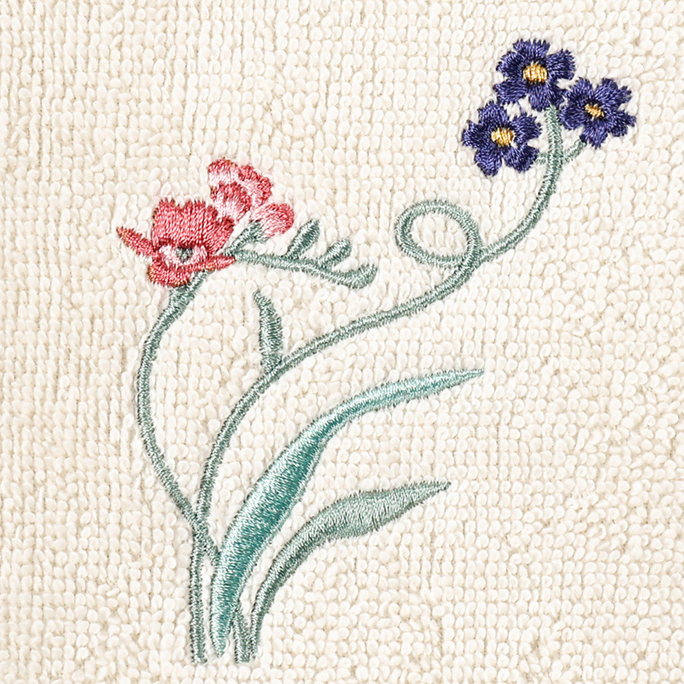 Linum Home Textiles 100% Turkish Cotton STELLA 2PC Emb Fingertip Towel Set