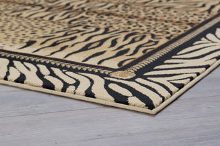 Savannah Contemporary Animal Beige Rectangle Area Rug, 5' x 7'