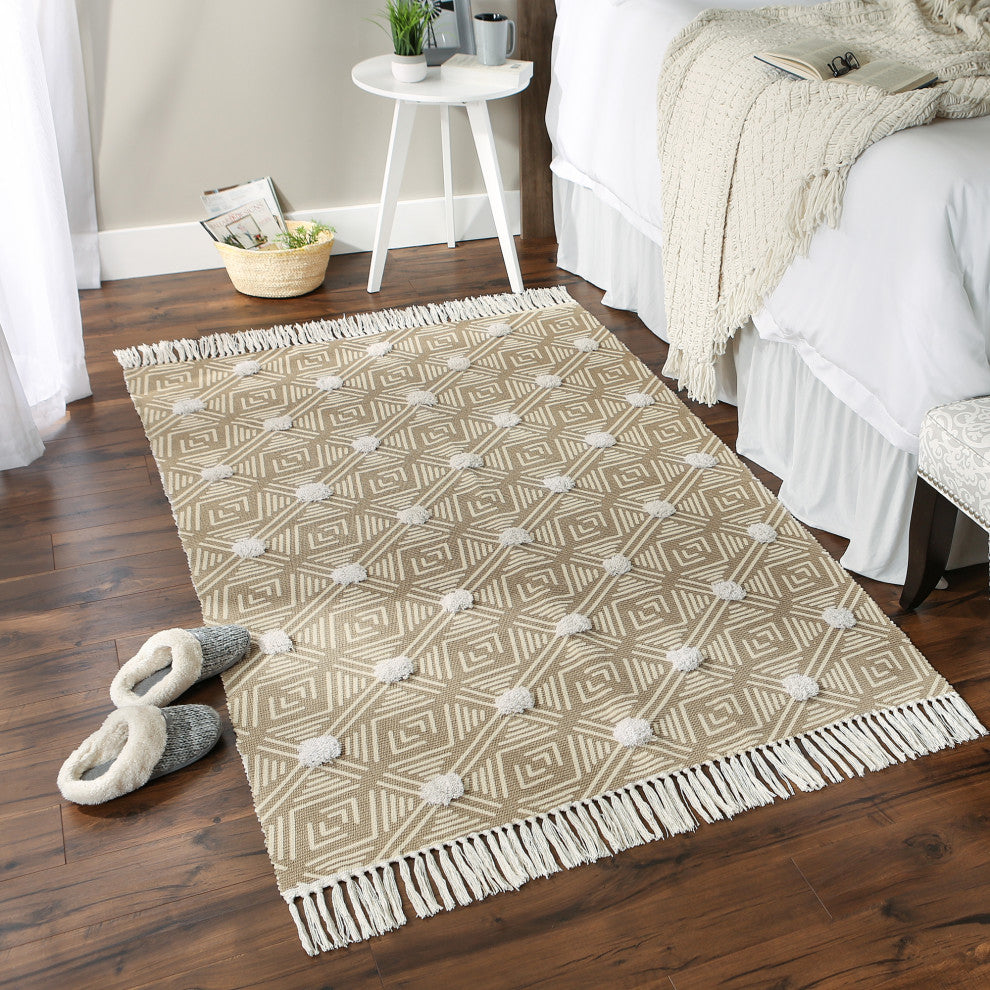 Stone Diamond Printed Off-White Hand-Loomed Shag Rug 4x6 ft.