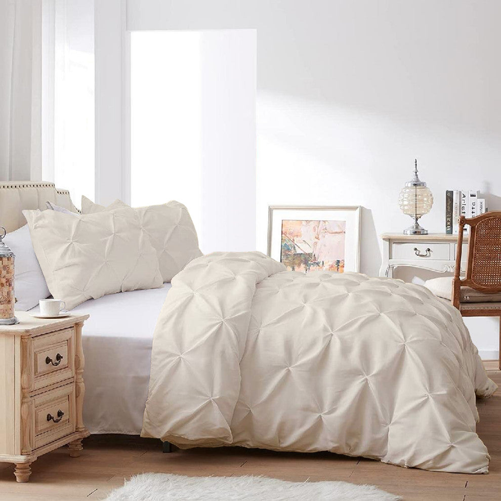 Organic Cotton 300 TC GOTS Certified 8 Internal Ties Fair Trad Pintuck Duvet Set