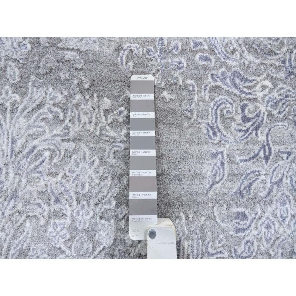 Ivory, Hand Knotted Damask Design, Wool and Plant Based Silk Rug, 10'0" x 13'10"