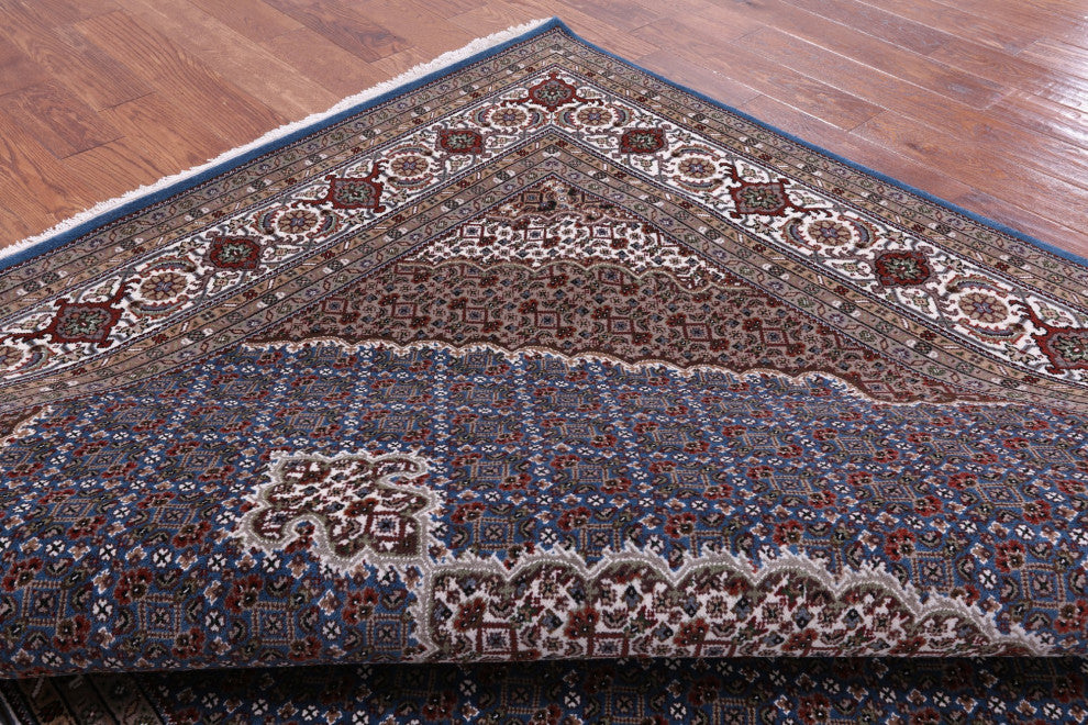 8' 0" X 10' 2" Wool and Silk Persian Tabriz Handmade Rug Q8909