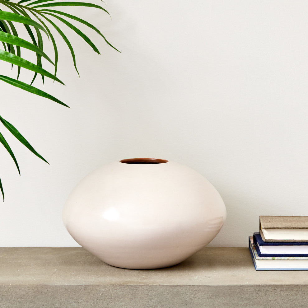 Lucela White Short Vase