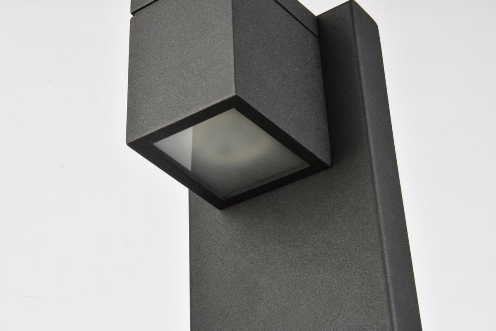Trendy Fare LED Wall Sconce (Black)
