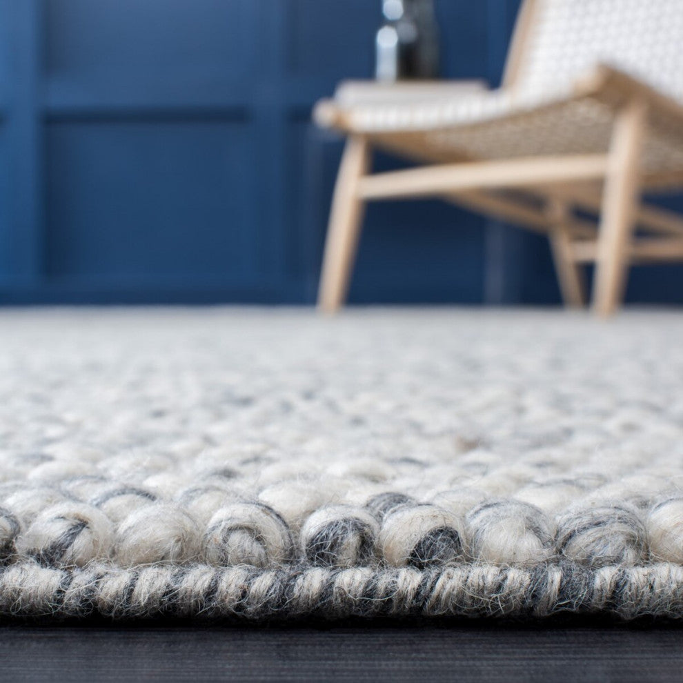 Safavieh Couture Natura NAT620 Rug, Light Grey/Ivory, 10' Round
