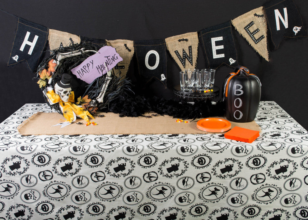 Halloween Portrait Tablecloth 60"x120"