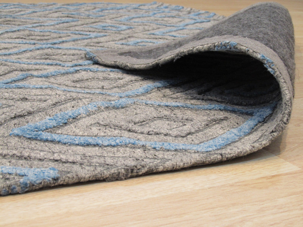 Gray Transitional Trellis Raga Area Rug