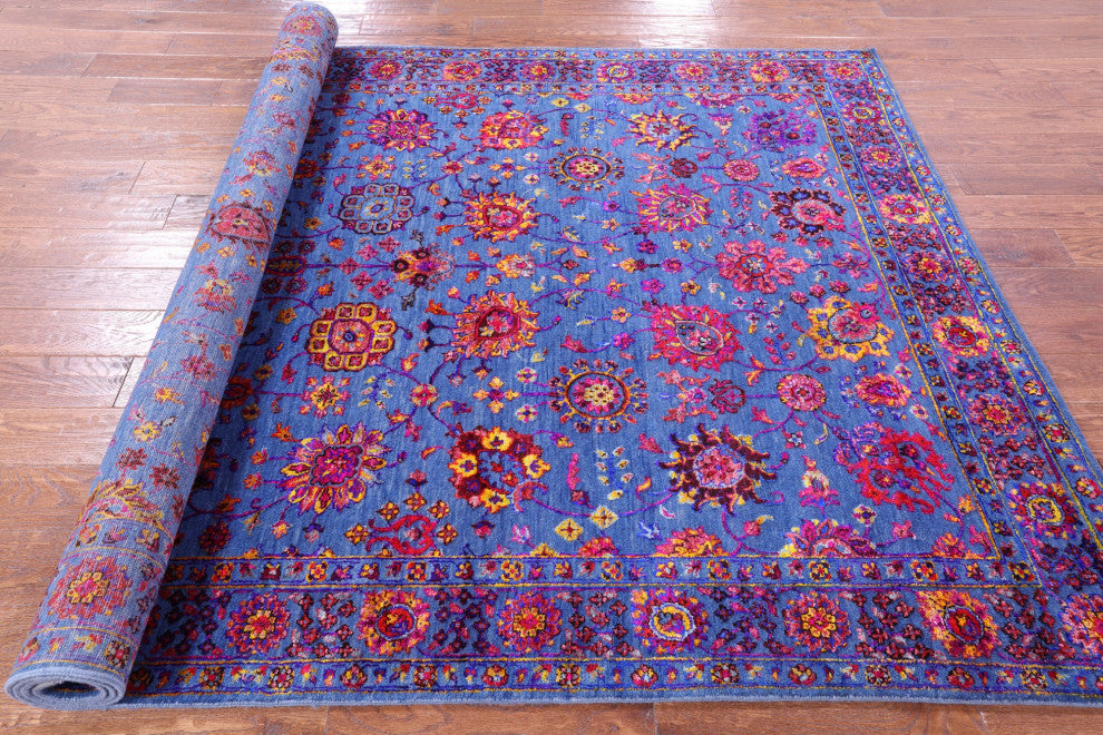6' 1" X 9' 4" Persian Hand Knotted Wool & Silk Rug - Q15979