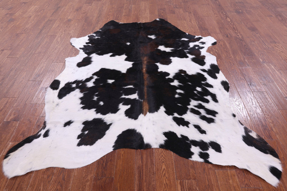 7' 0" X 6' 0" Natural Cowhide Rug C1837