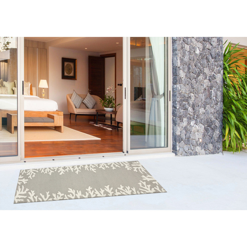 Capri Coral Border Indoor/Outdoor Rug, Silver, 2'x5'