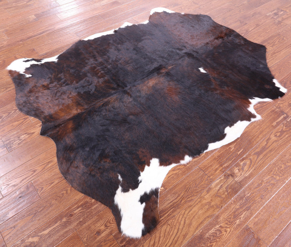 6' 6" X 5' 6" Natural Cowhide Rug C1906