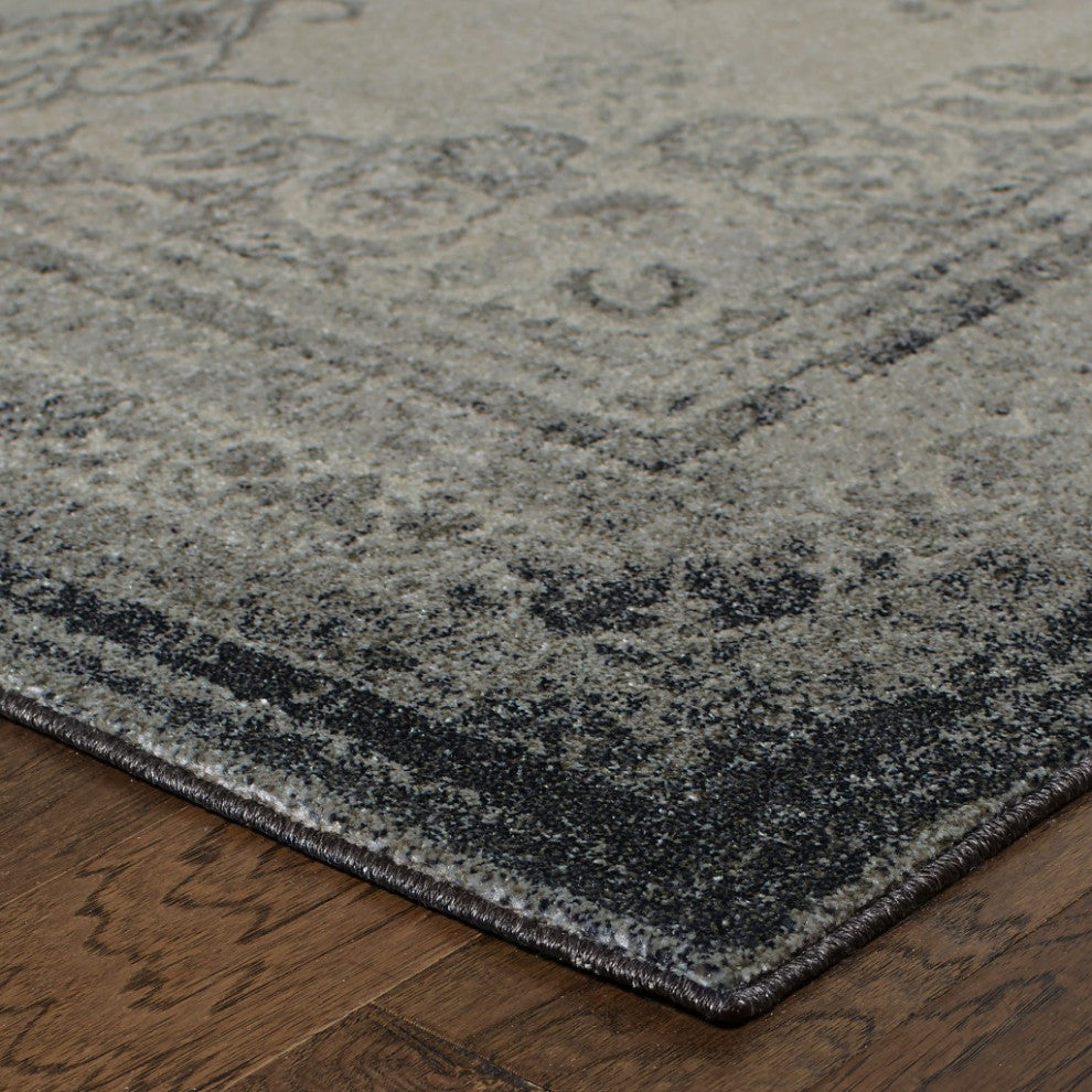 7"x10" Ivory and Gray Pale Medallion Area Rug