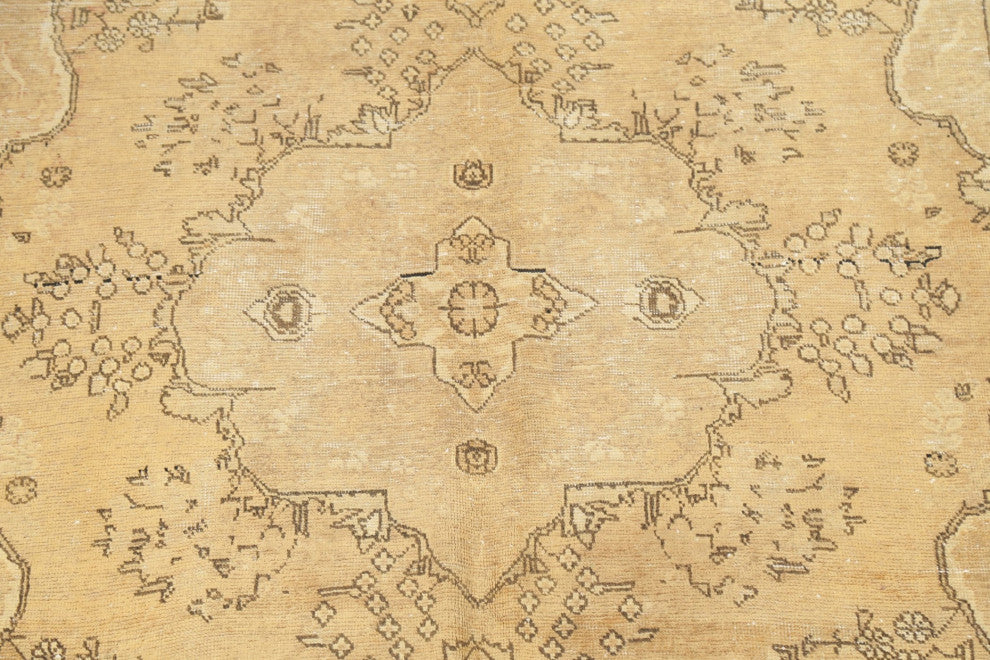 Consigned, Vintage-Style Handmade Faded Distressed Persian Area Rug, Beige, 7x10