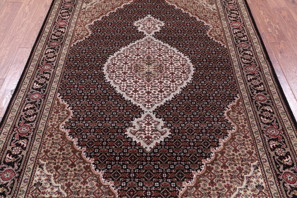 Persian Tabriz Wool and Silk Hand Knotted Rug 5' 0" X 6' 11" Q8930