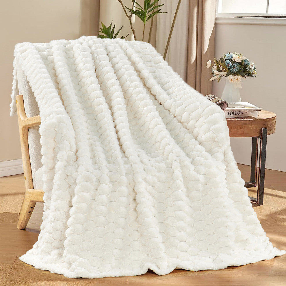 Textured Faux Fur Throw Blanket, Jacquard Hexagon