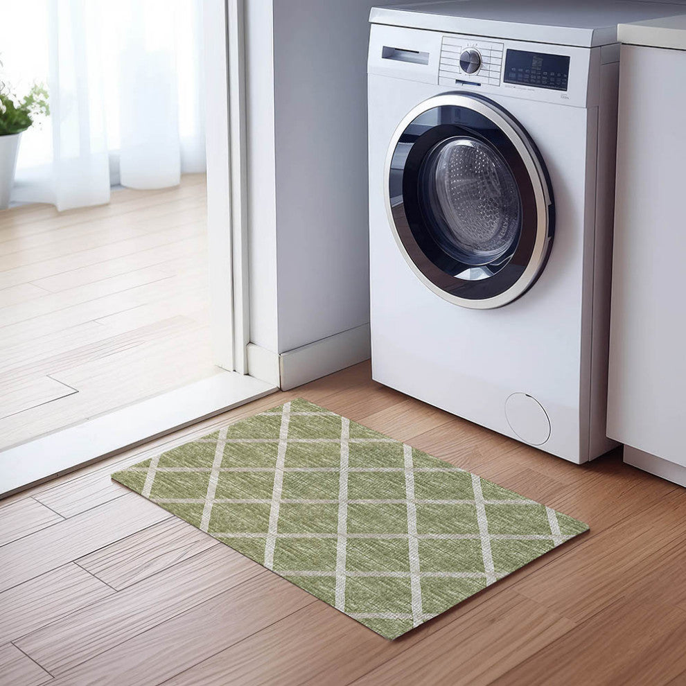 Indoor/Outdoor York YO1 Aloe Machine Washable 1'8" x 2'6" Rug