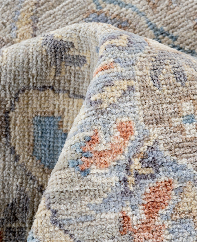 Oushak One-of-a-Kind Hand-Knotted Area Rug Light Gray, 8'1" x 10'0"