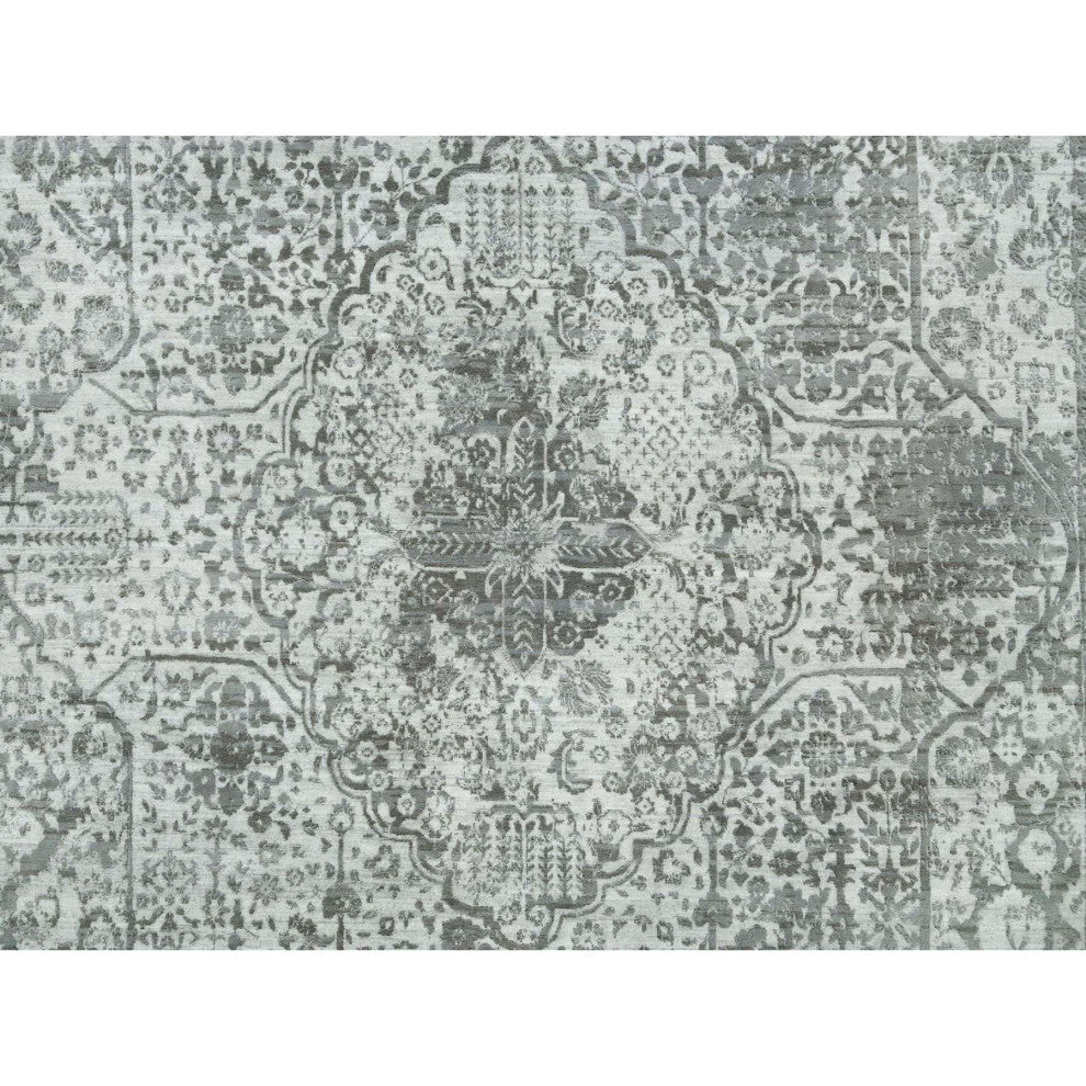 Gainsboro Hand Knotted Wool and Silk Zoroastrian Design Rug, 9'11"x14'