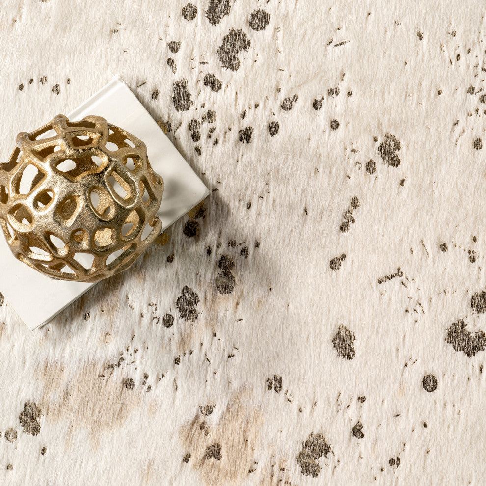 Nuloom Animal Print Macchiato Faux Cowhide Area Rug, Gold 5'x6'7"