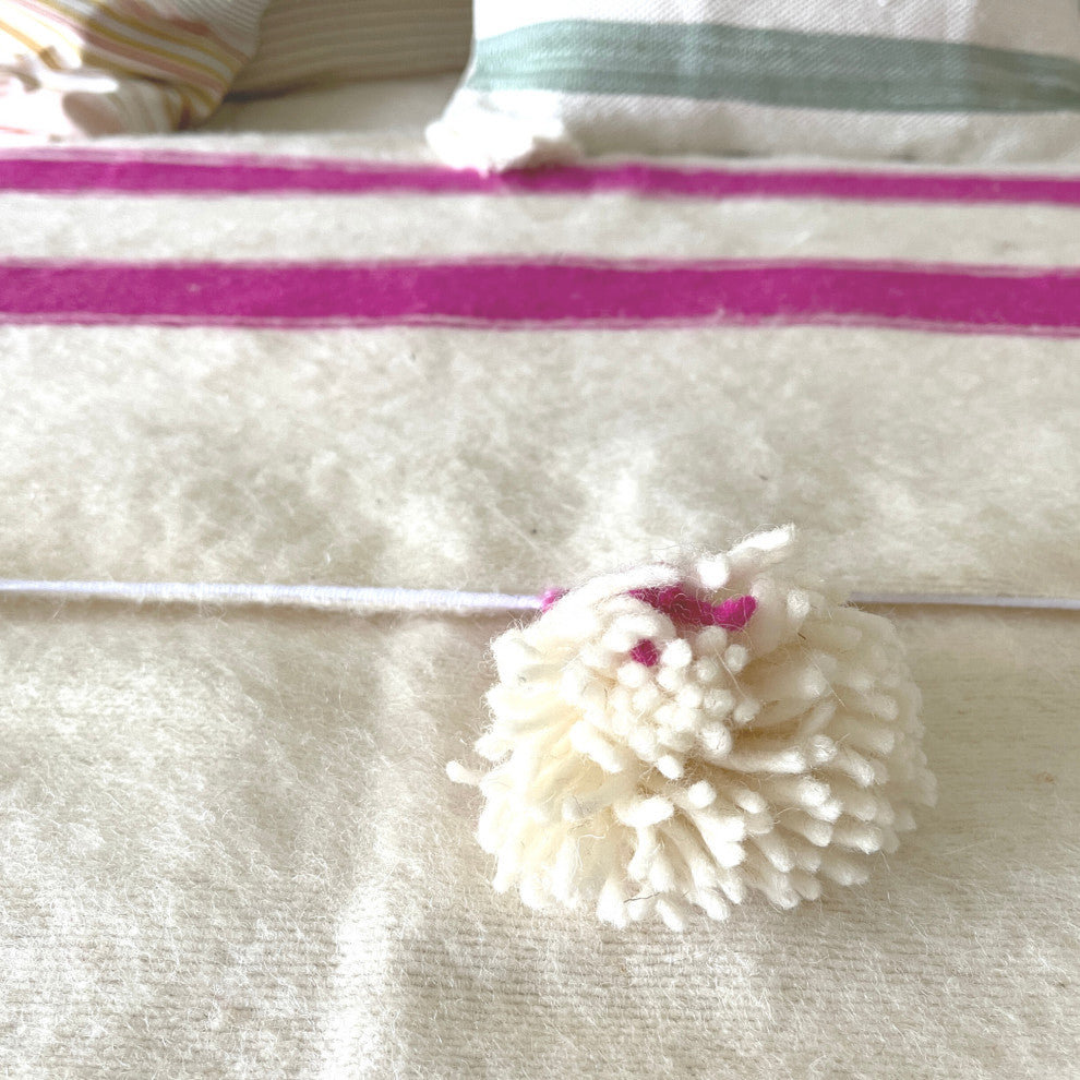 Hand-woven Wool Pom Pom Blanket Off-White With Pink, 78in X118in