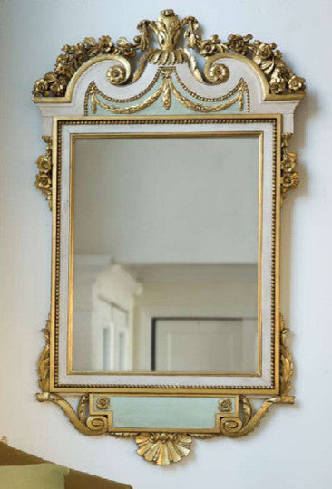 Le Muet Mirror