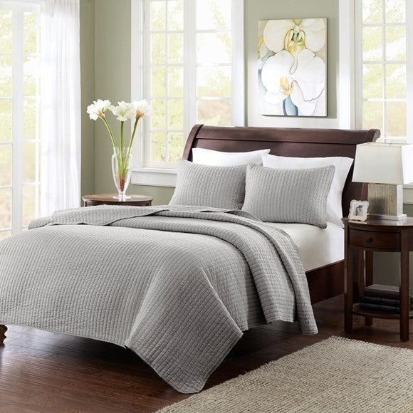 Madison Park Microfiber Solid Brushed Quilted Coverlet Mini Set, Full/Queen