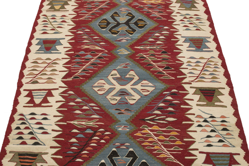 New Handwoven Turkish Kilim Rug 3' 11" x 5' 7", 47 in. x 67 in.
