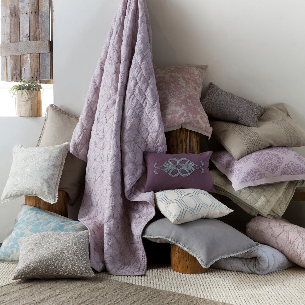 Surya Eliza EZ-003 13" x 19" Pillow Kit