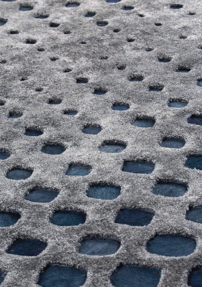 Cursa Rug, Dark Gray, 2''x3''