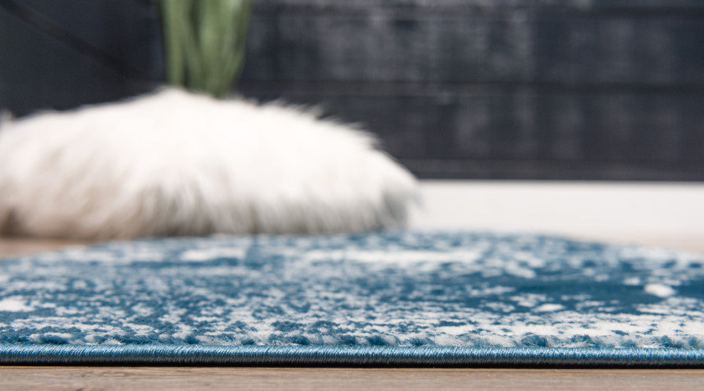 Unique Loom Blue Grand Sofia 2' 0 x 6' 7 Runner Rug