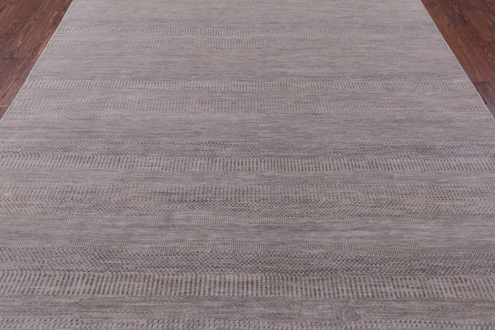 8' 2" X 10' 3" Savannah Grass Hand-Knotted Wool and Silk Rug Q12009