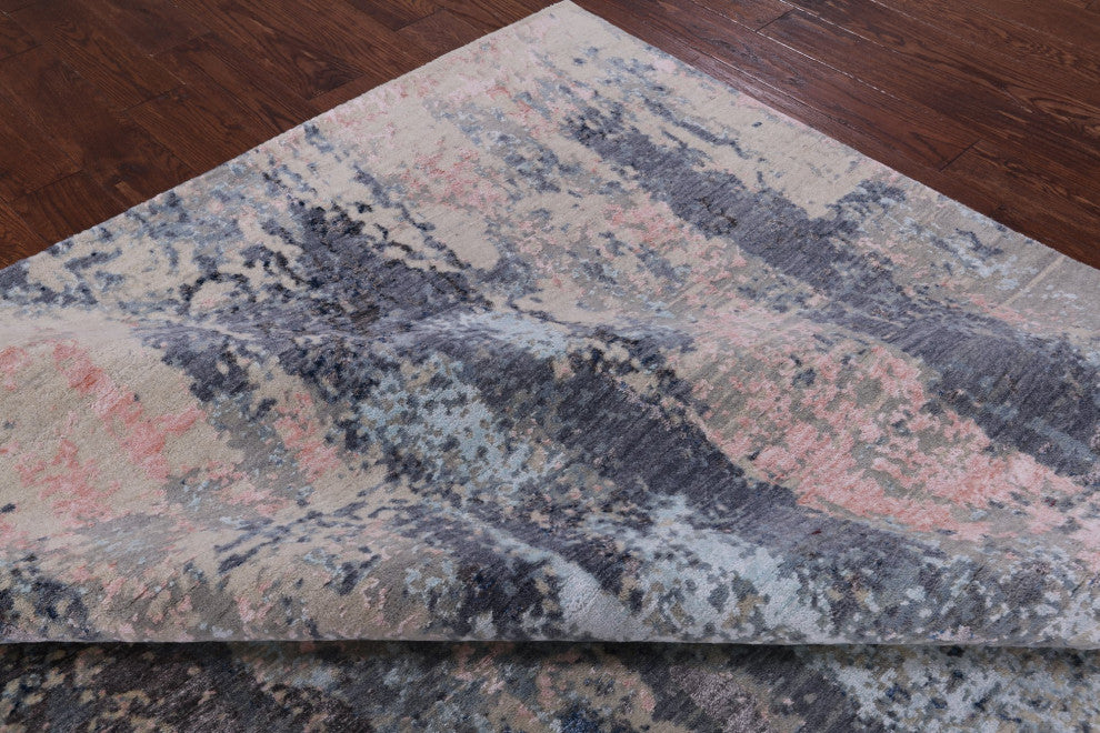 7' 11" X 10' 0" Hand Knotted Abstract Wool and Silk Rug Q6326